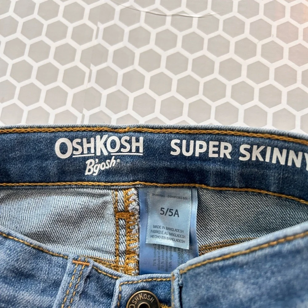 OshKosh B'gosh Boys Blue Straight-Leg Jeans Size 5